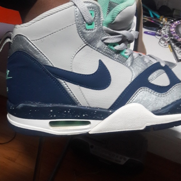 NIKE Flight Jab Step - Picture 4 of 6